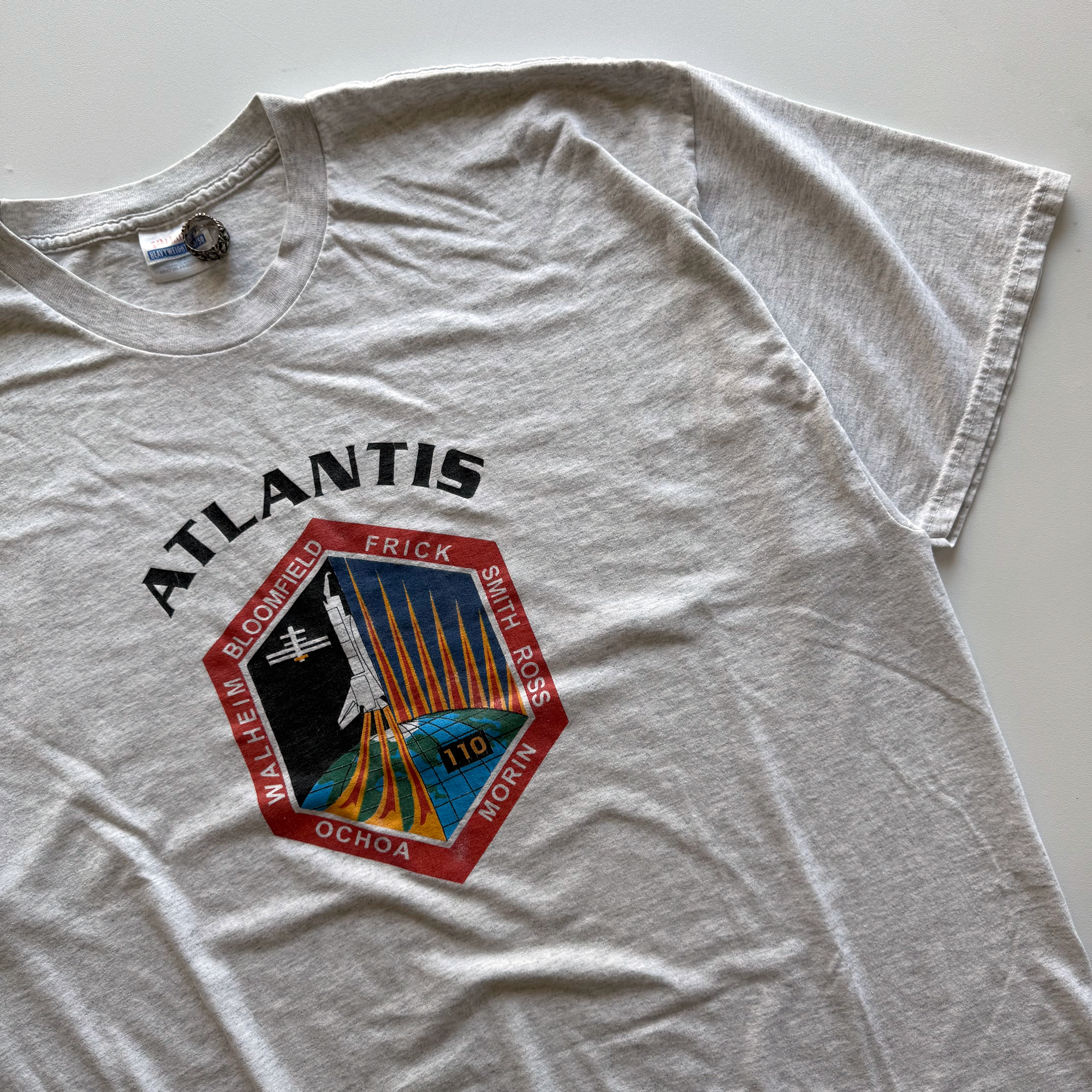 Vintage 2002 NASA Atlantis STS-110 Tee