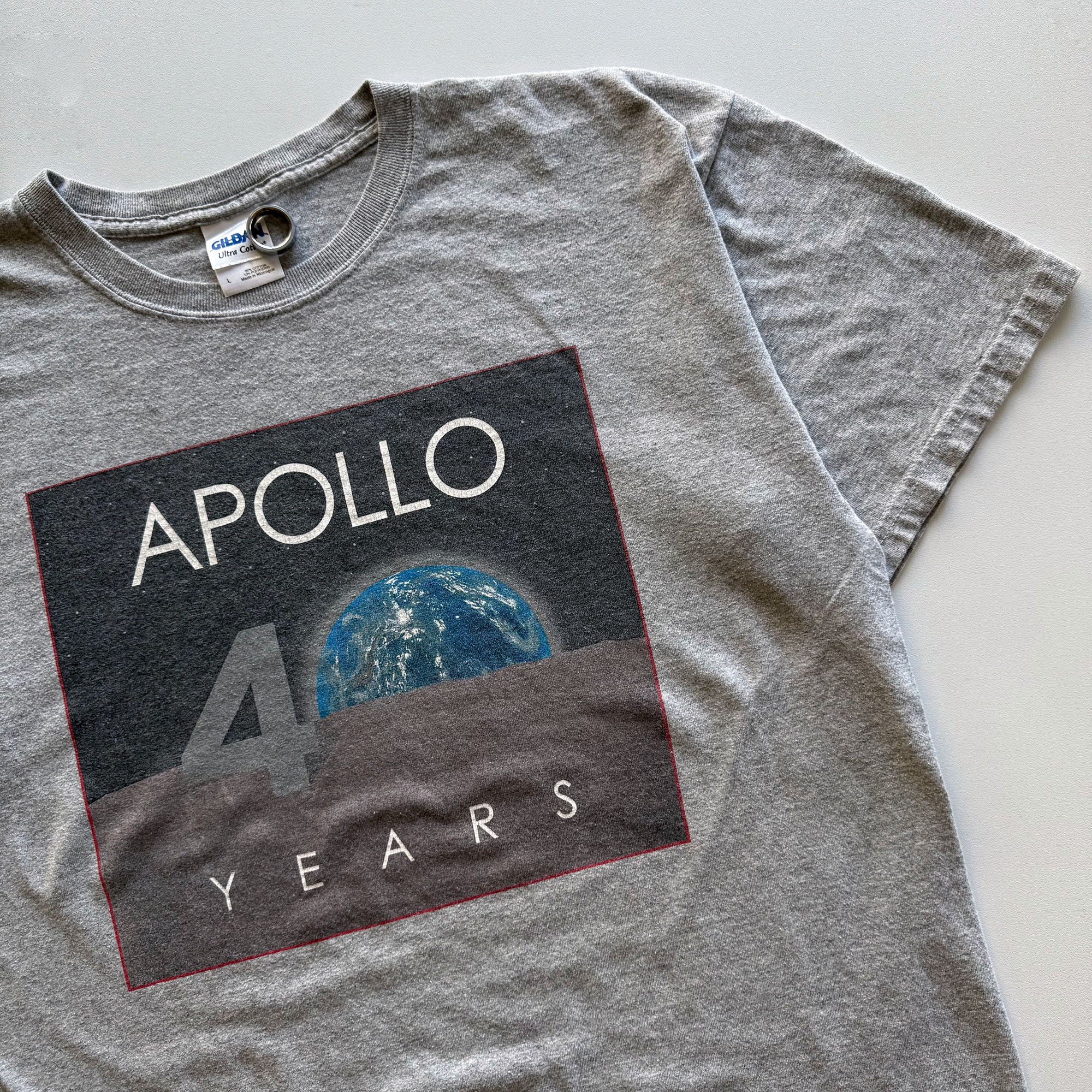 Vintage 2009 NASA Apollo 40th Anniversary Tee (Large)