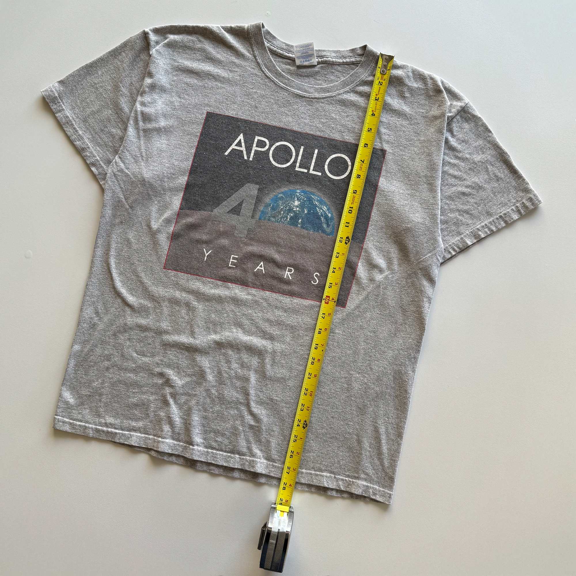 Vintage 2009 NASA Apollo 40th Anniversary Tee (Large)