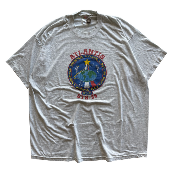 Vintage 1997 NASA Atlantis STS-86 Tee