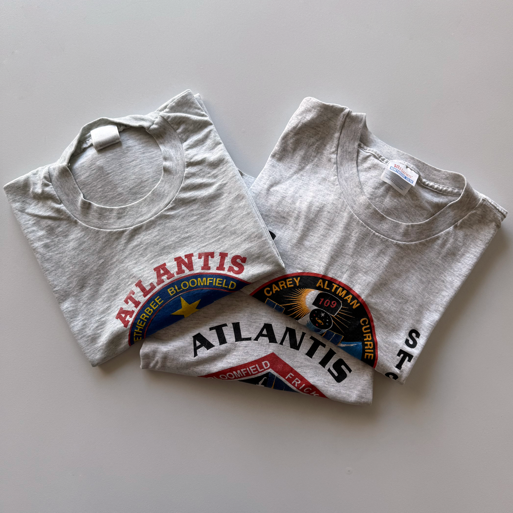 Vintage 1997 NASA Atlantis STS-86 Tee