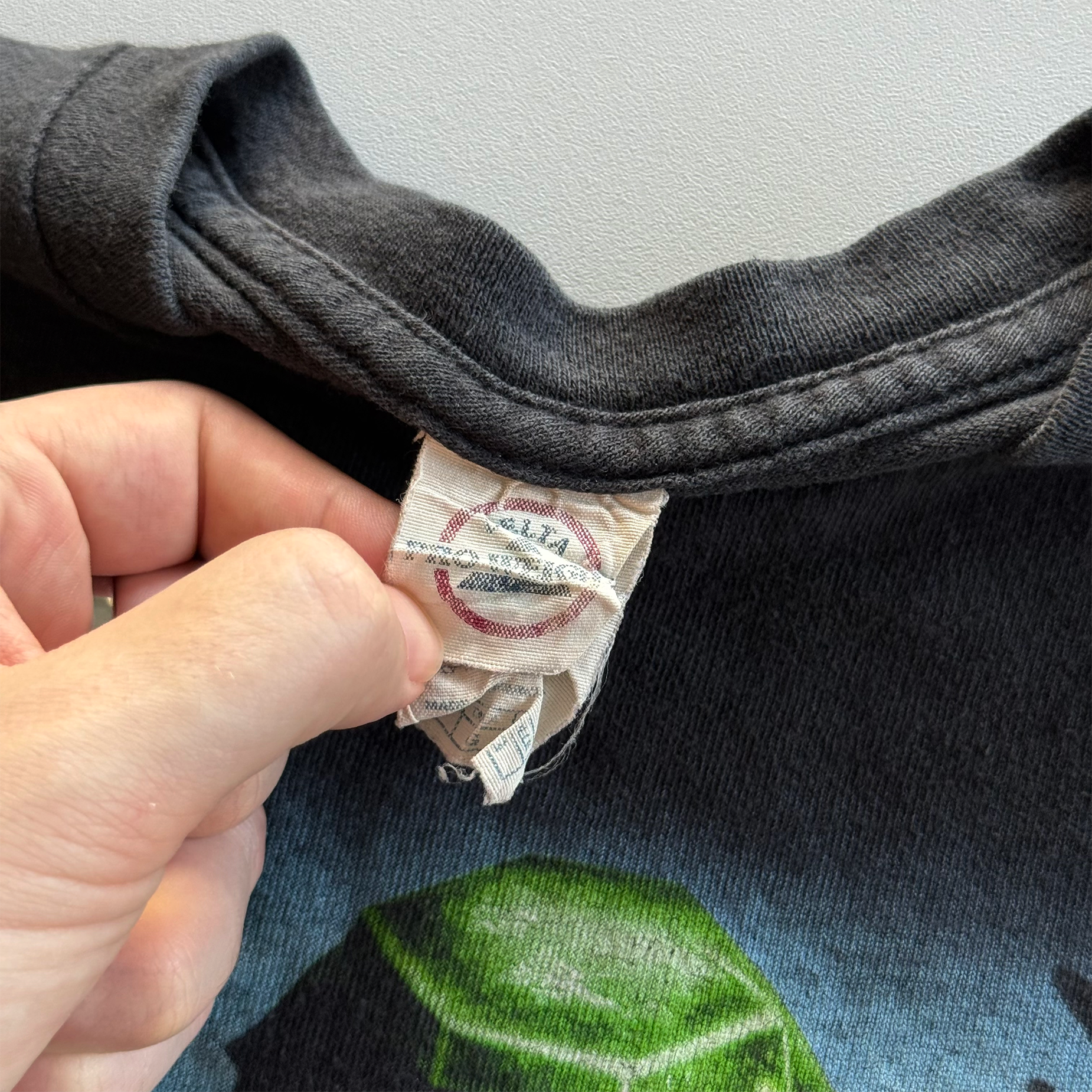 Vintage 2001 Halo Combat Evolved Tee