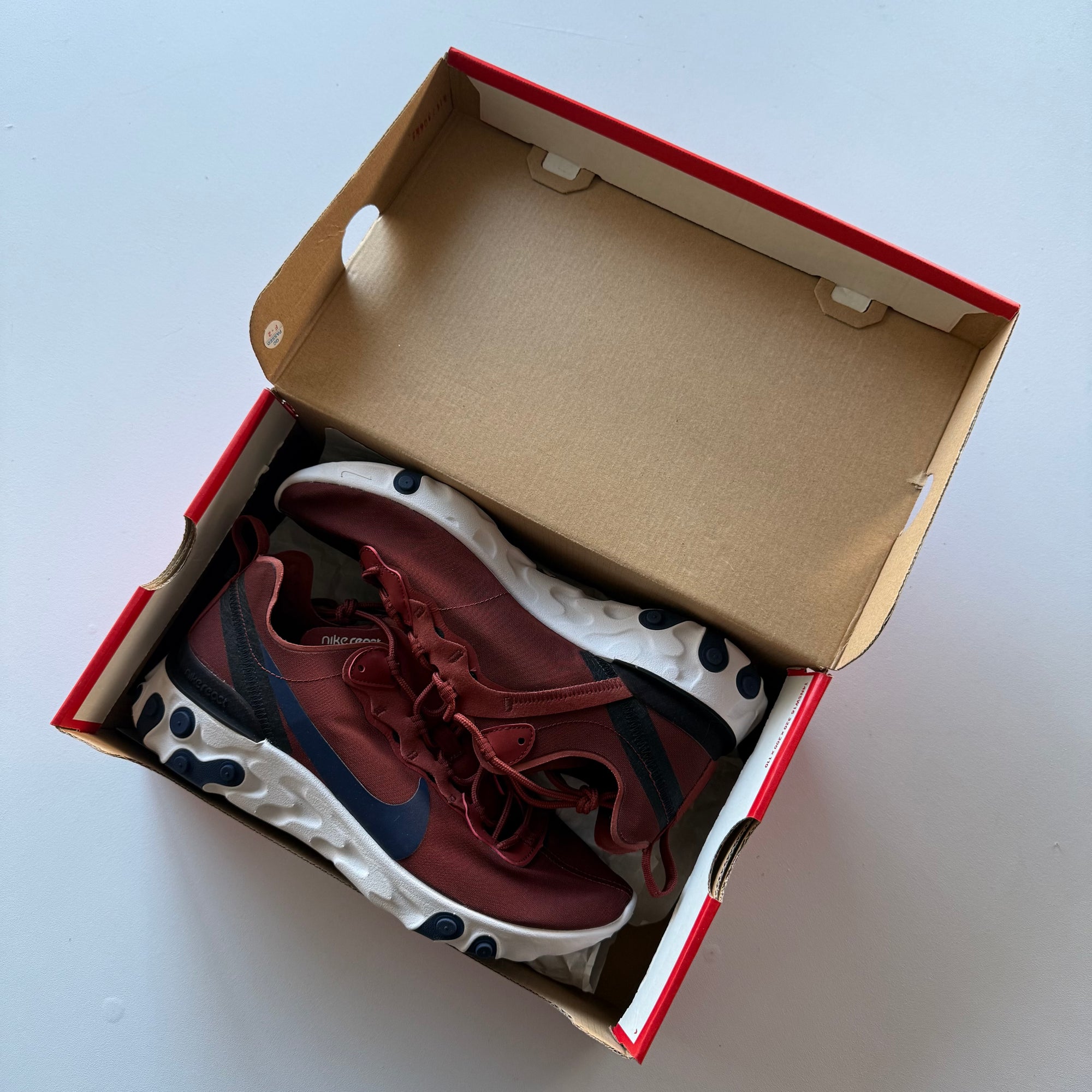 Nike 2018 React Element 55 'Mars Stone' (SIZE 9)