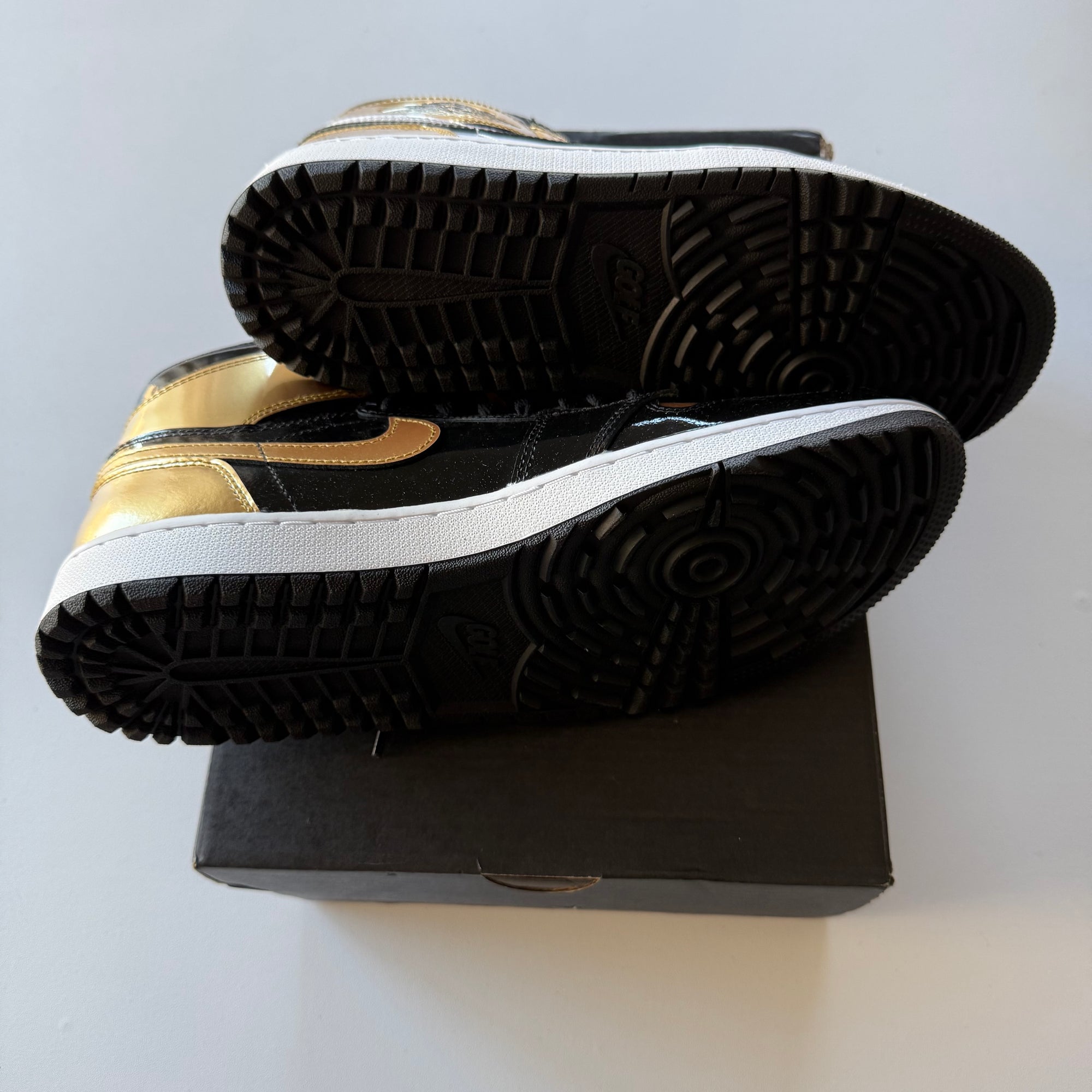 Nike 2024 Air Jordan 1 High Golf 'Gold Toe' (Size 10.5)