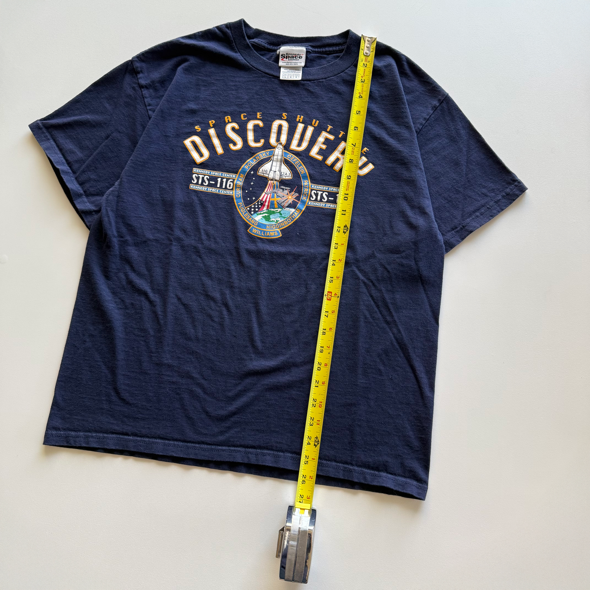 Vintage 2006 NASA STS-116 Discovery Tee