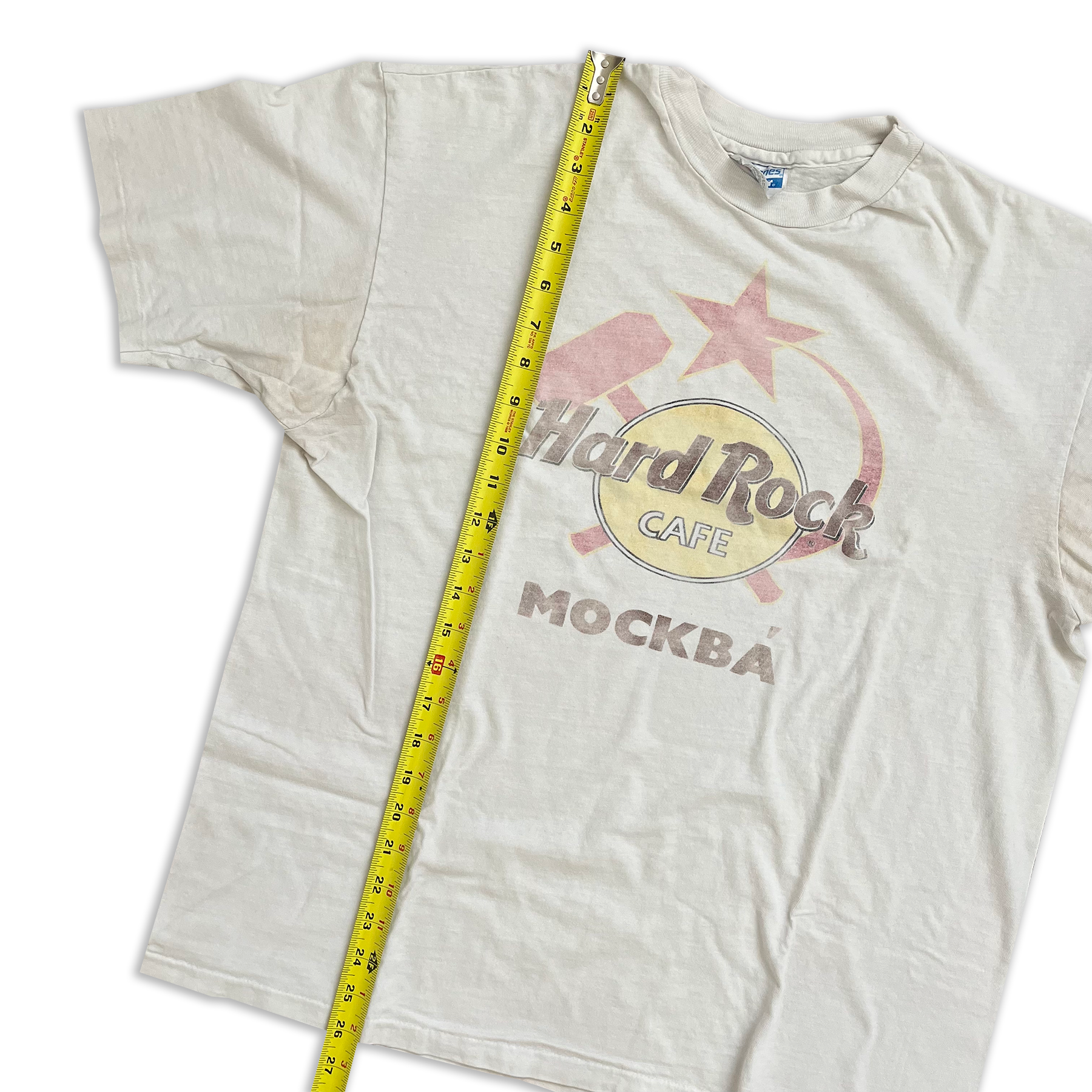 Vintage 1990s Hard Rock Cafe Moscow Tee