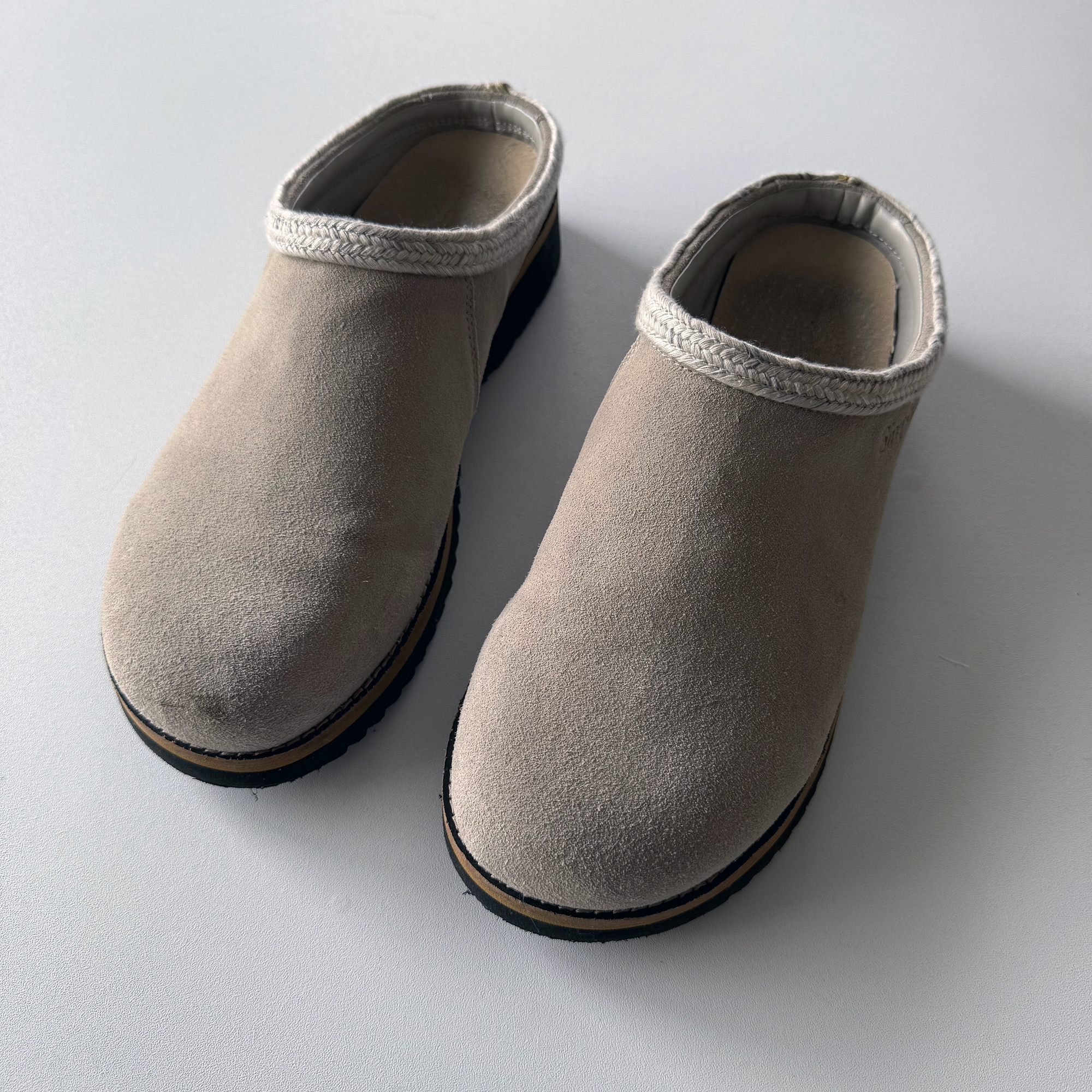 Simple Shoes Original Clog Suede Stone Grey (Size 11)
