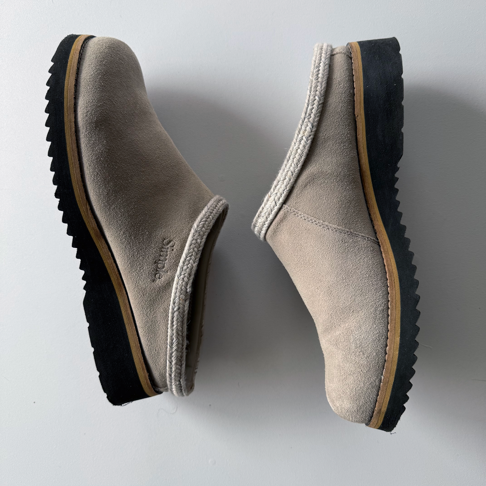 Simple Shoes Original Clog Suede Stone Grey (Size 11)