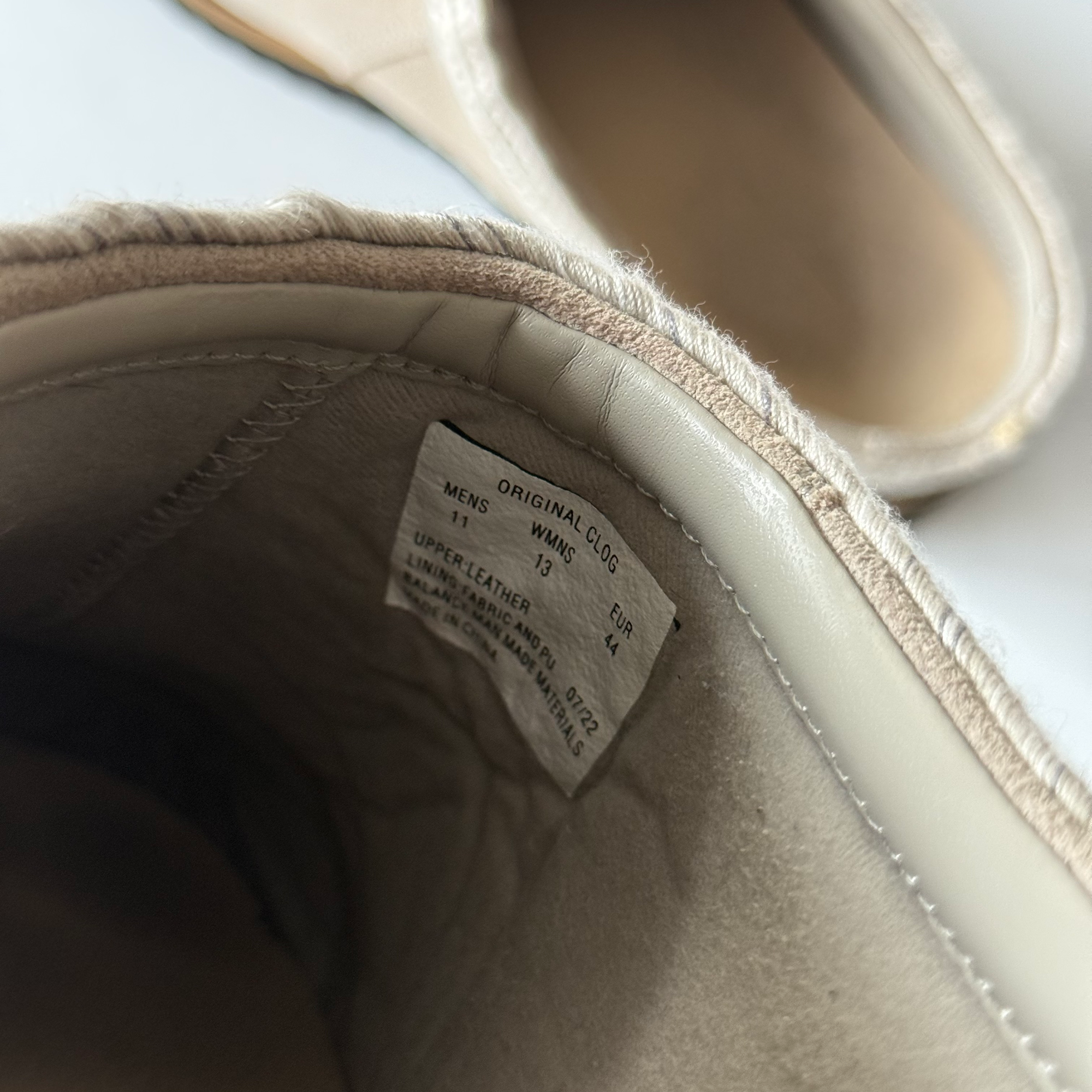 Simple Shoes Original Clog Suede Stone Grey (Size 11)