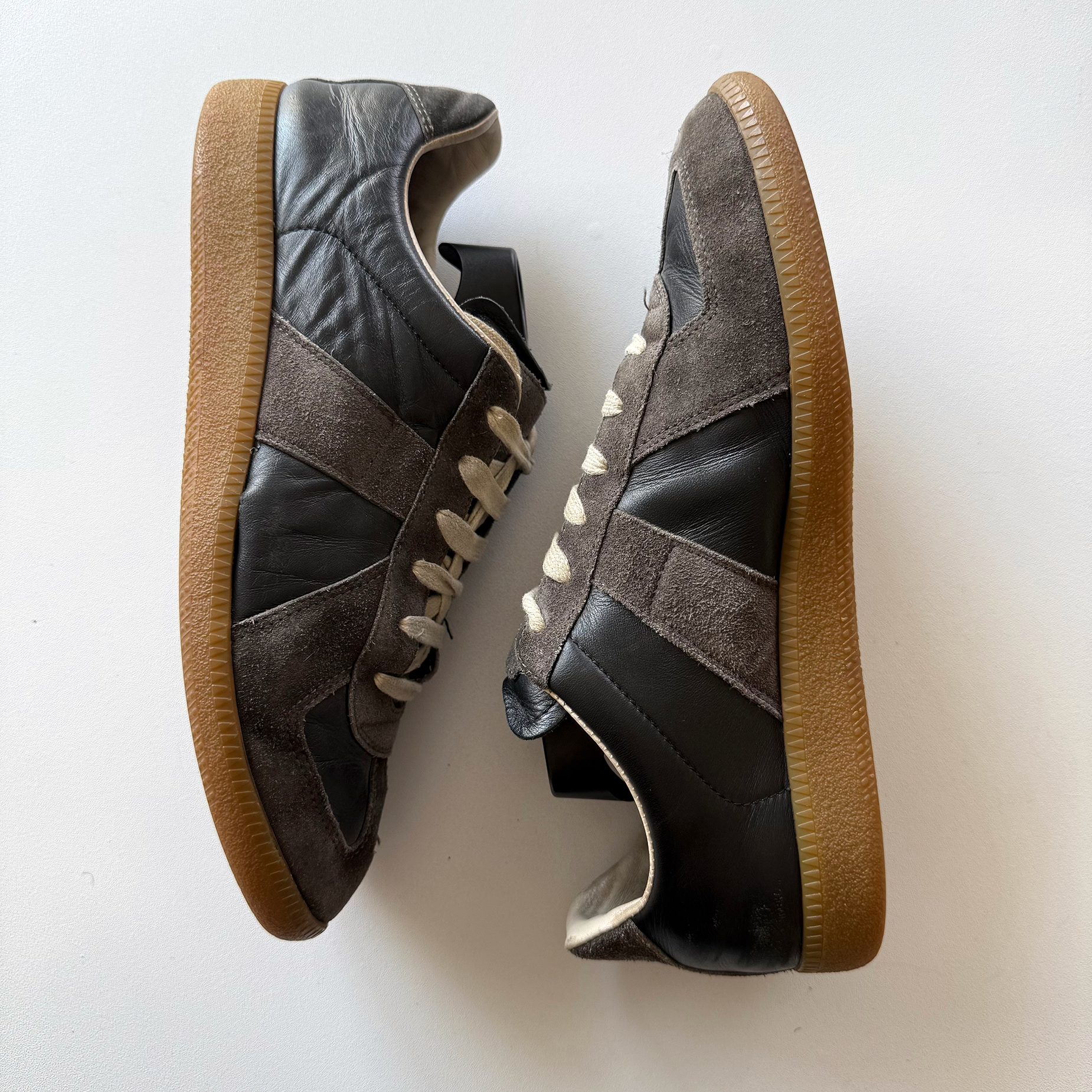 Maison Margiela Black GATs (EU 42)