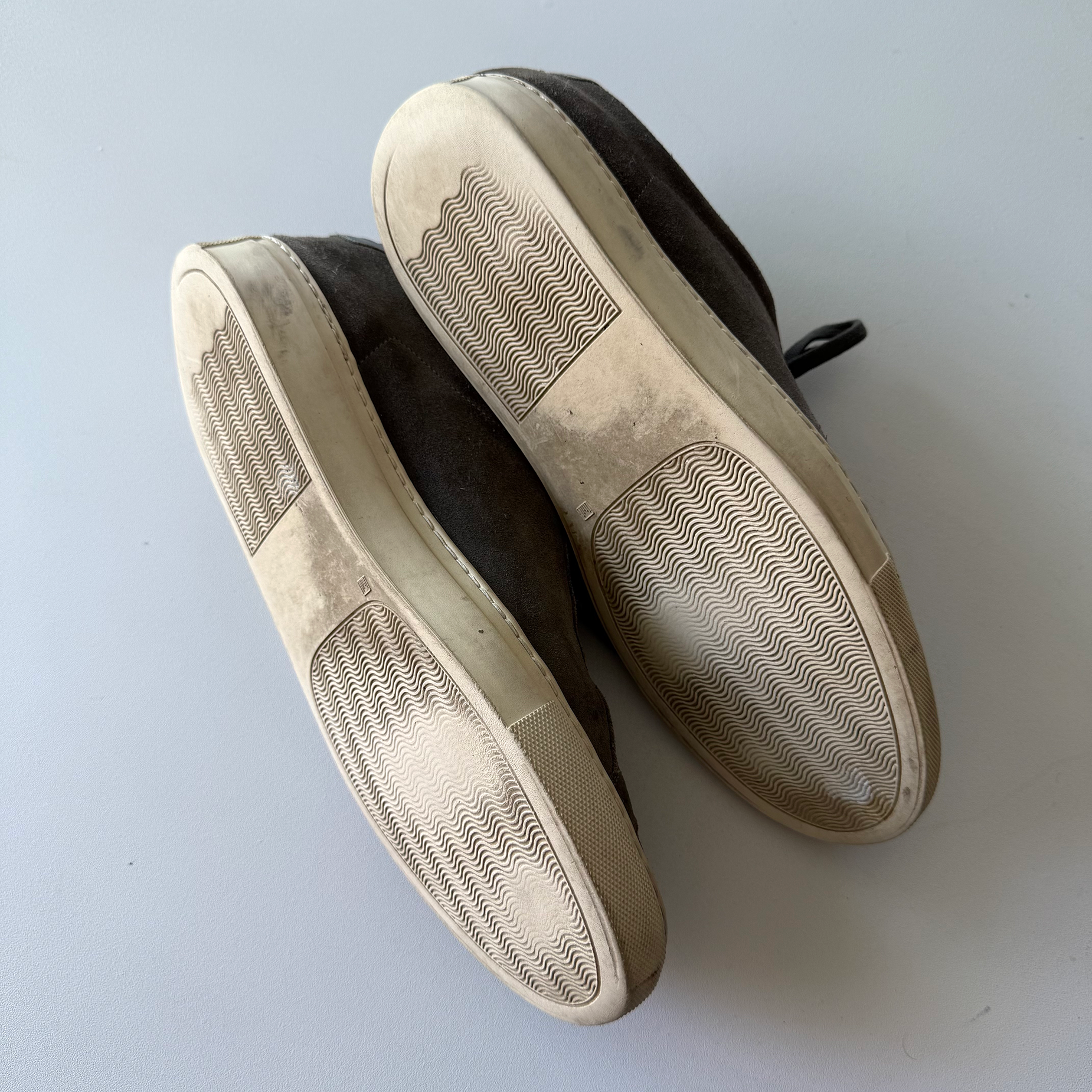 Common Projects Original Achilles Low Suede Sneakers (EU 42)