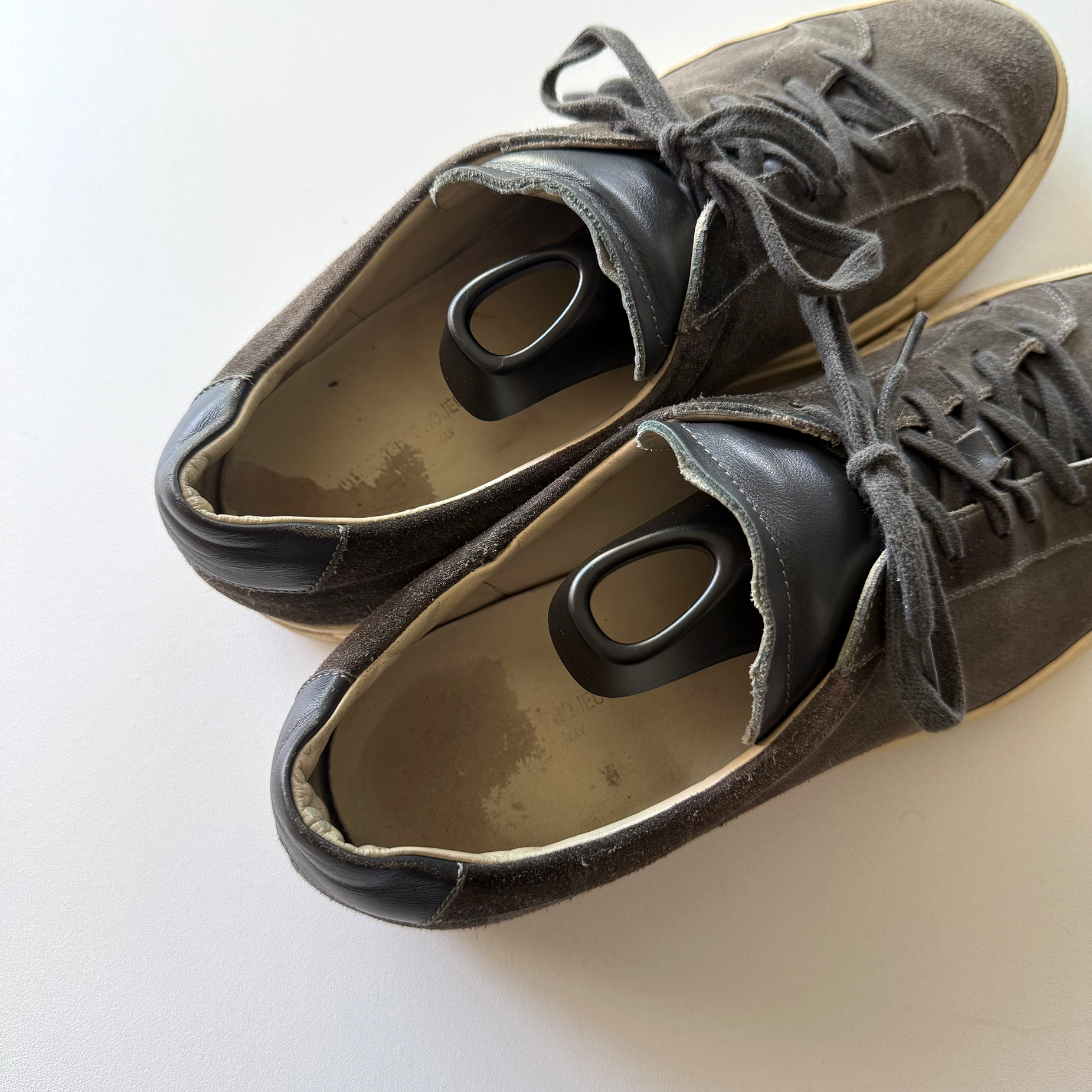 Common Projects Original Achilles Low Suede Sneakers (EU 42)