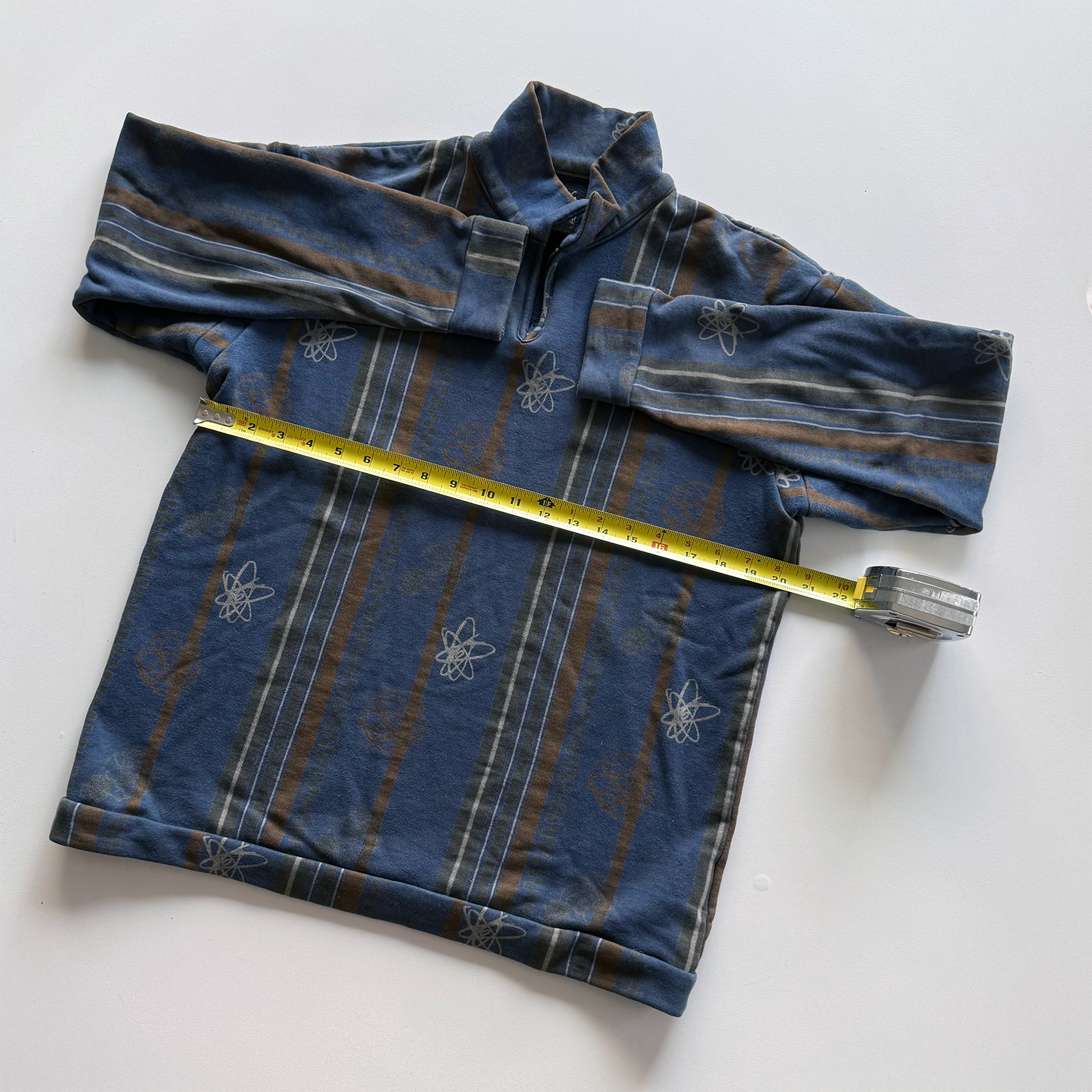 Undercover AW01 D.A.V.F. Futura Atomic Quarter Zip Sweater