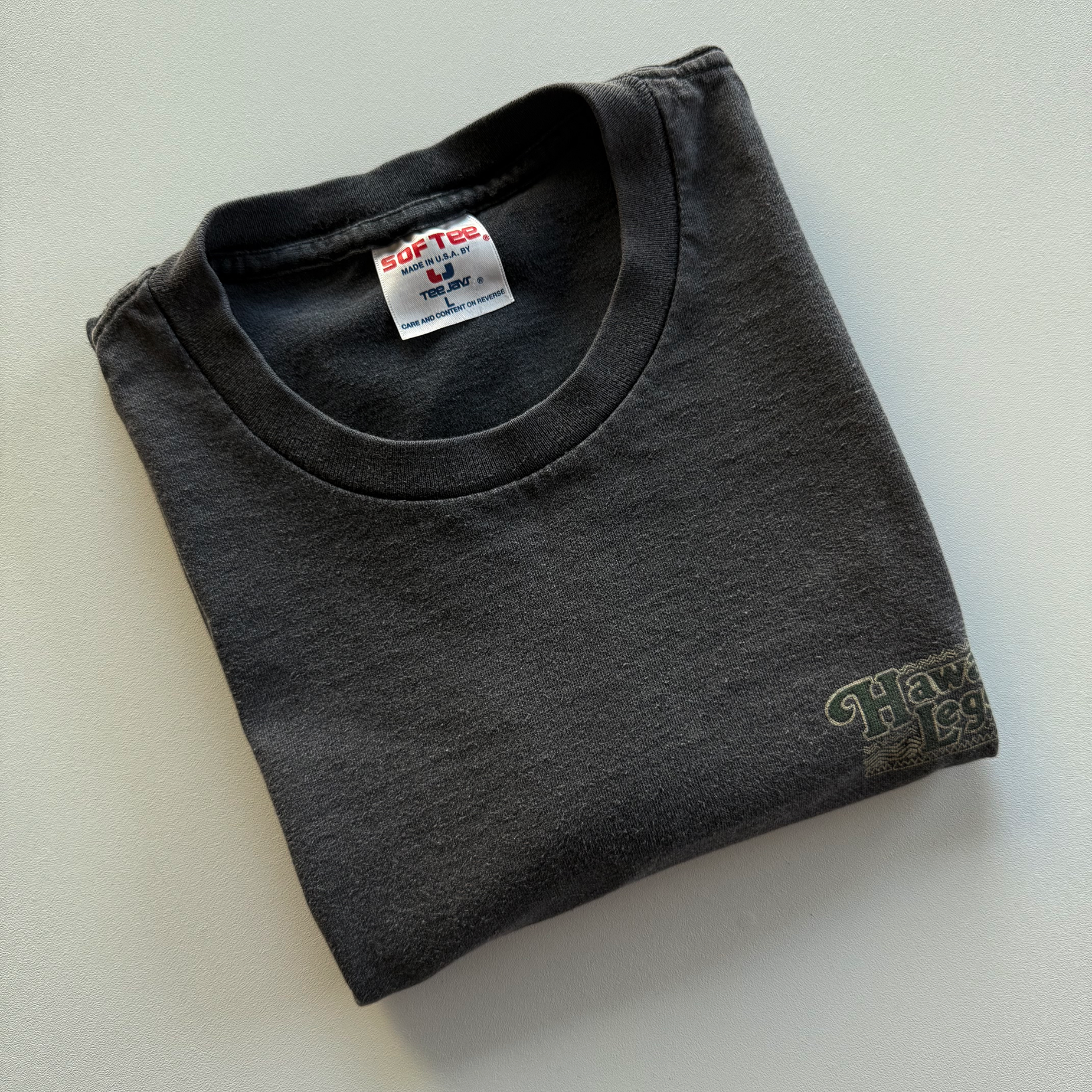 Vintage 1990s Hawaiian Legends Tee