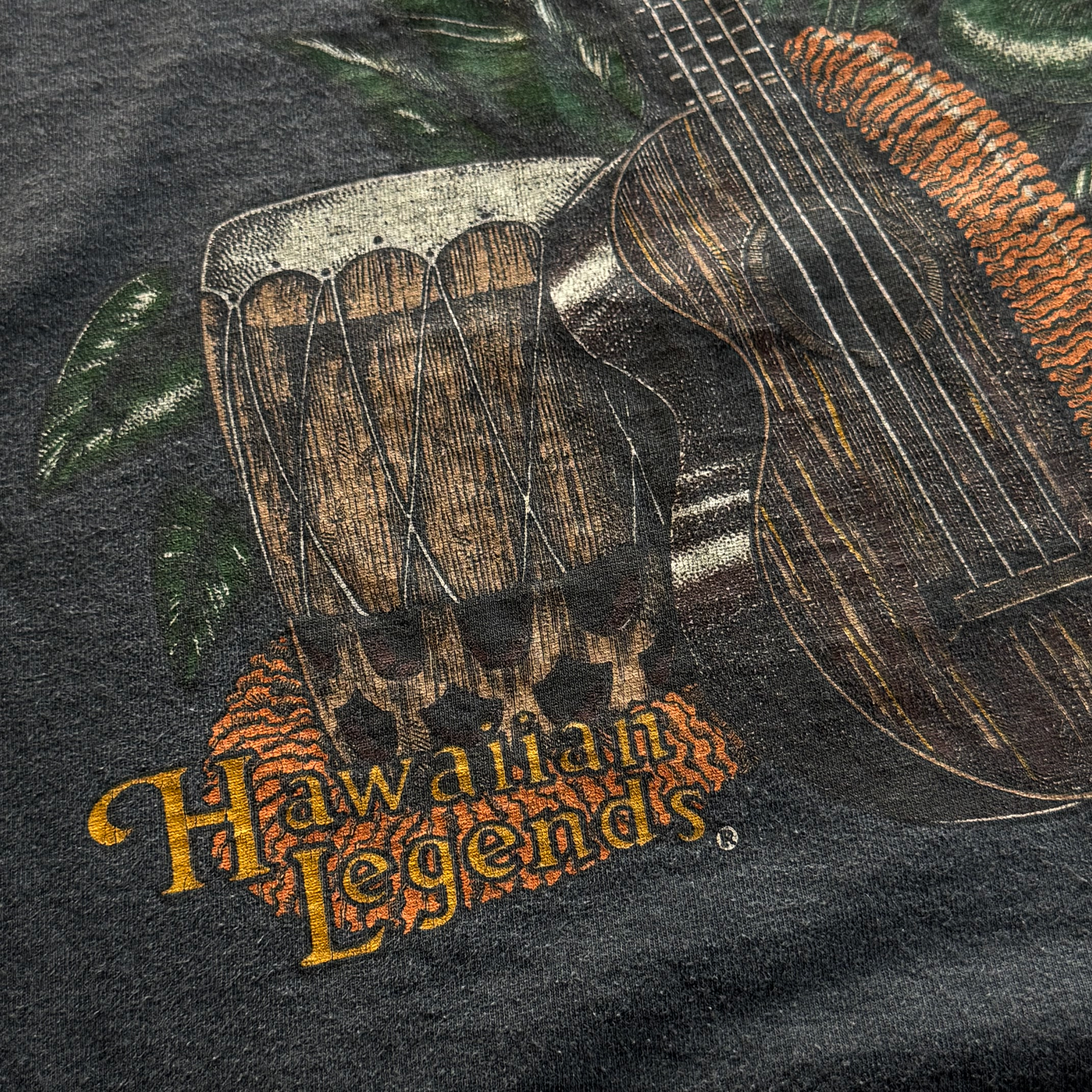Vintage 1990s Hawaiian Legends Tee
