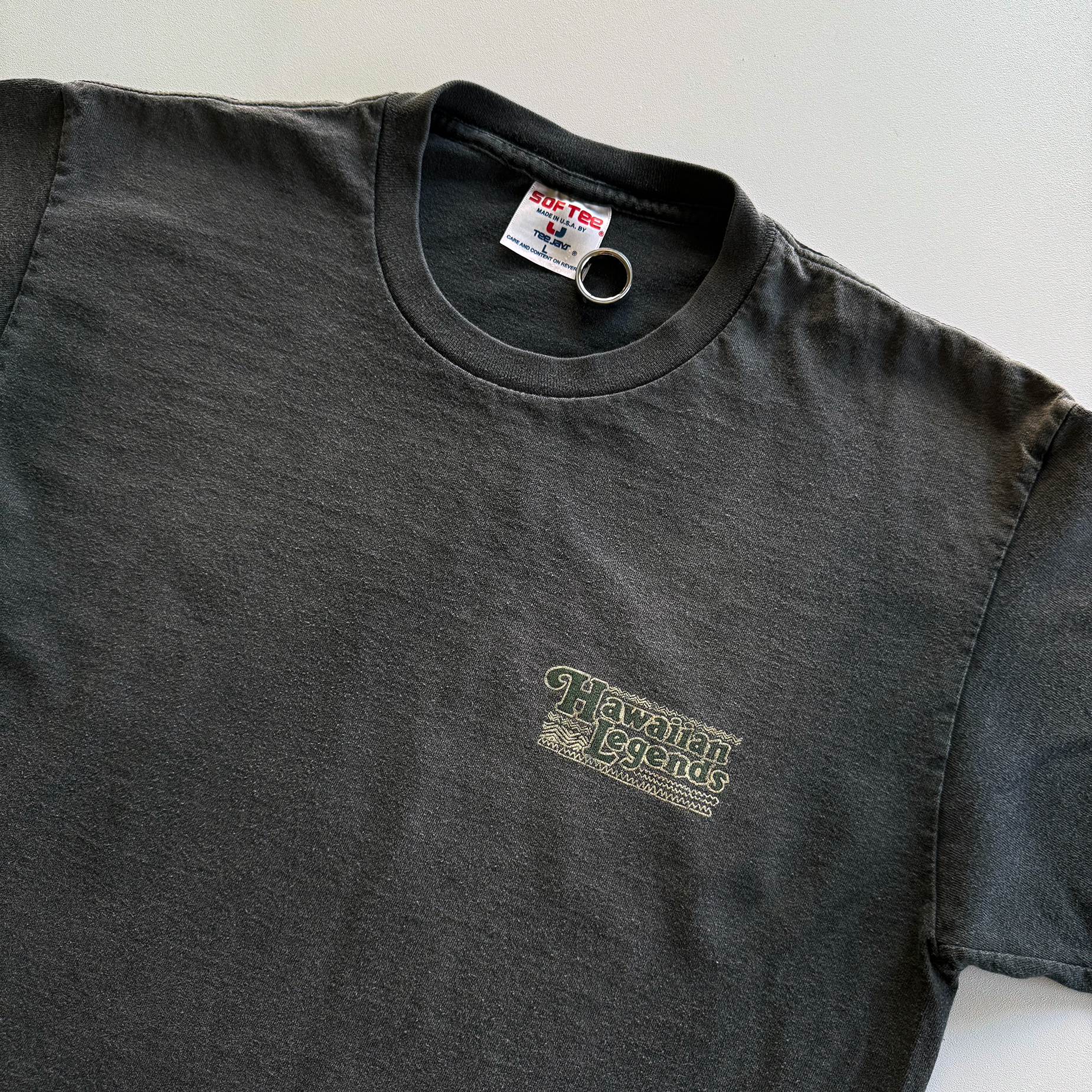 Vintage 1990s Hawaiian Legends Tee