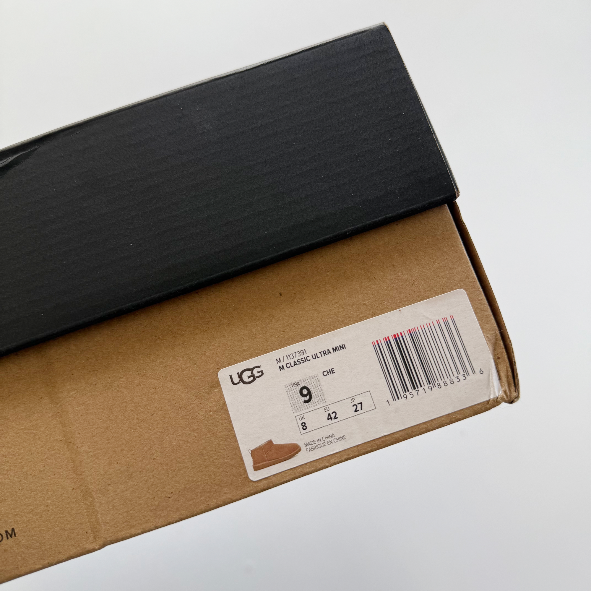 UGG Classic Ultra Mini Boot 'Chestnut' (Size 9)