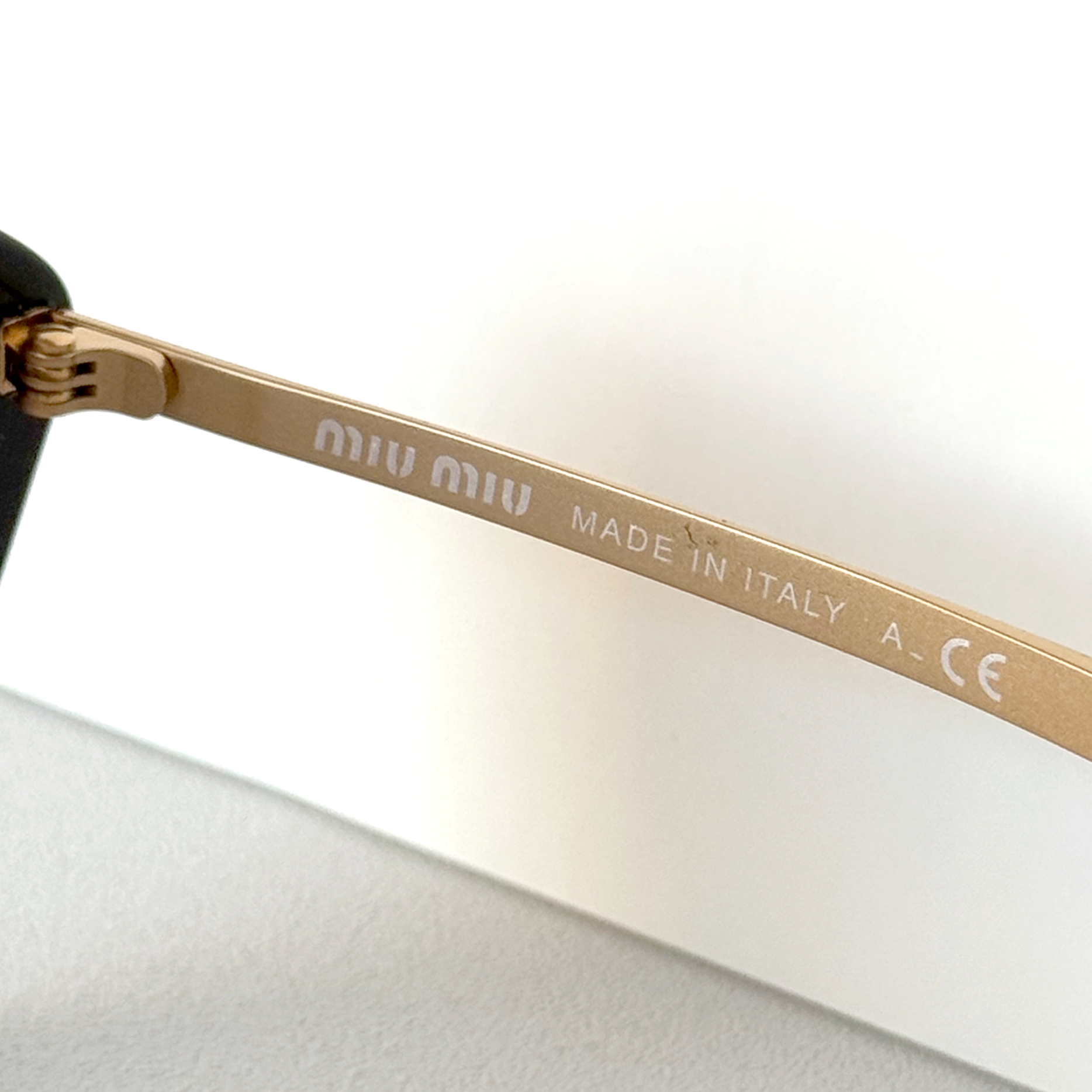 Miu Miu Vintage Pentagon Sunglasses (SMU11N)