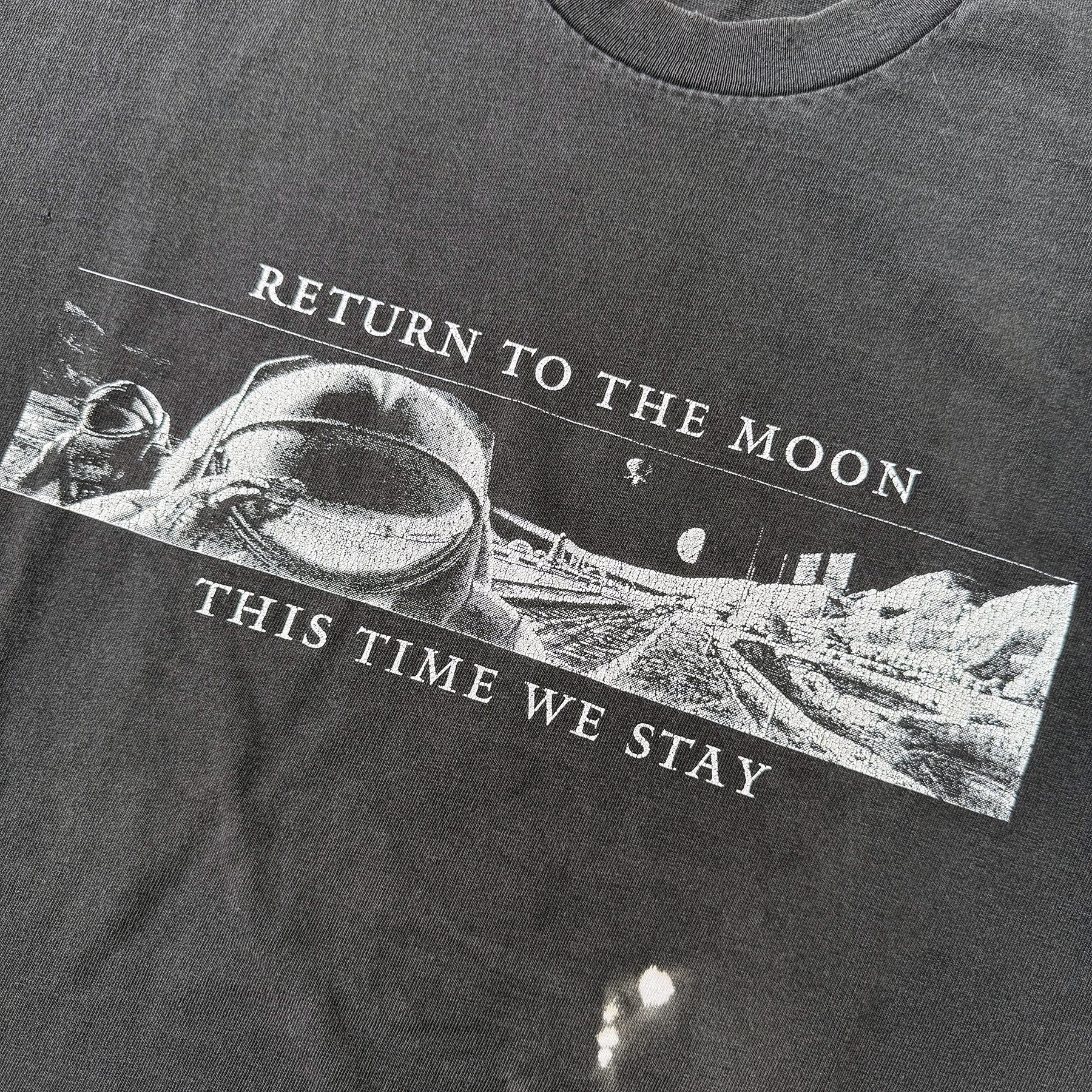 Vintage 2000 "Return To The Moon" Tee