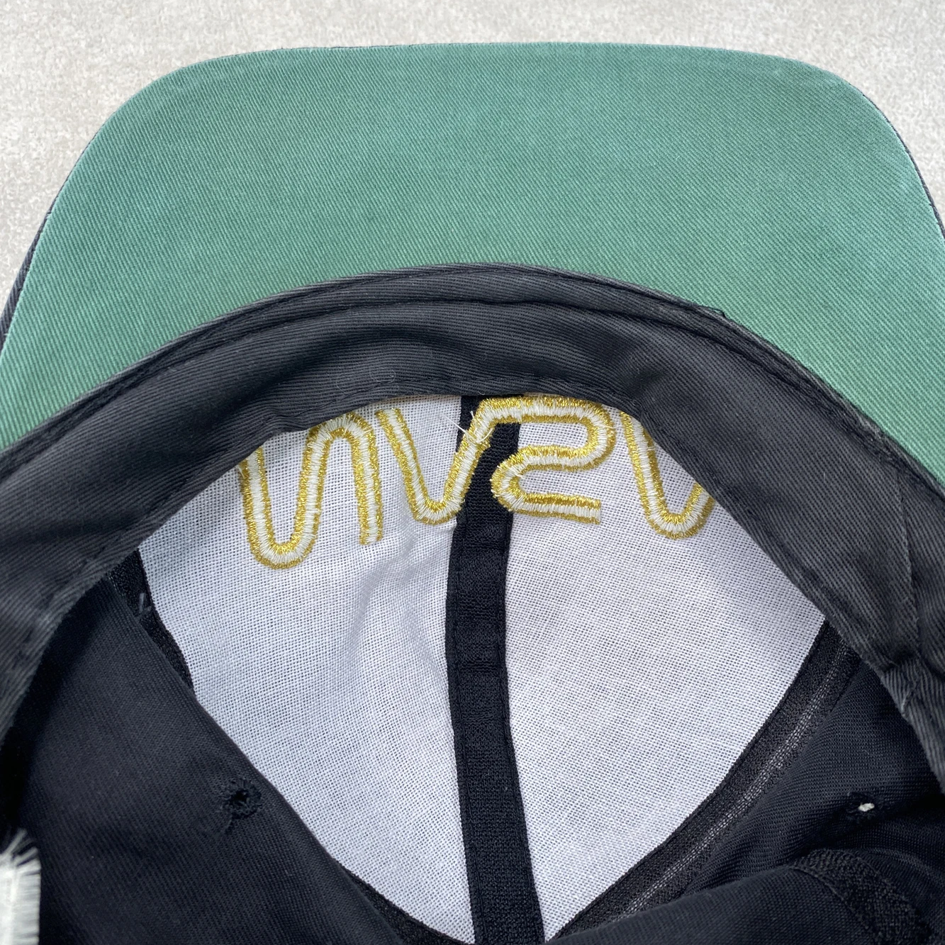 Vintage 2000s NASA Hat