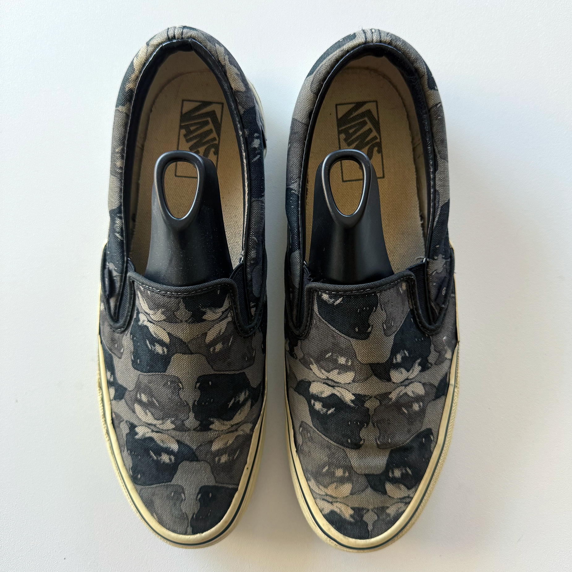Undercover AW03 Paper Doll Rottweiler Vans