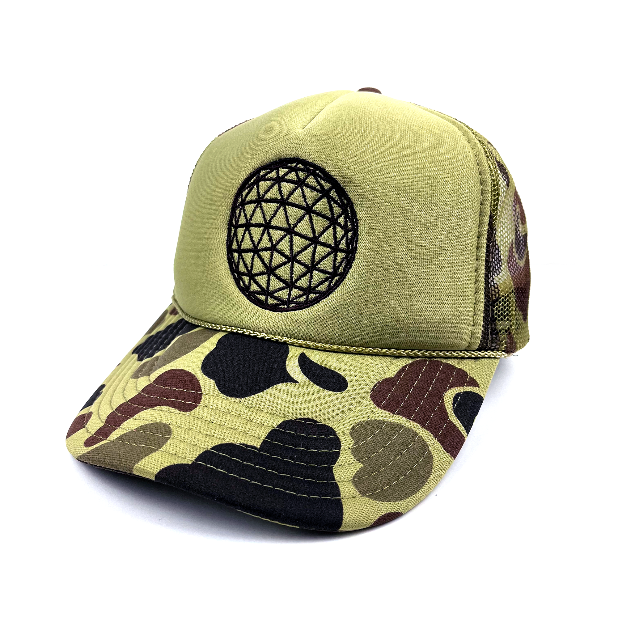 Vanguard Classic Logo Embroidered Trucker Hat (Light Camo)