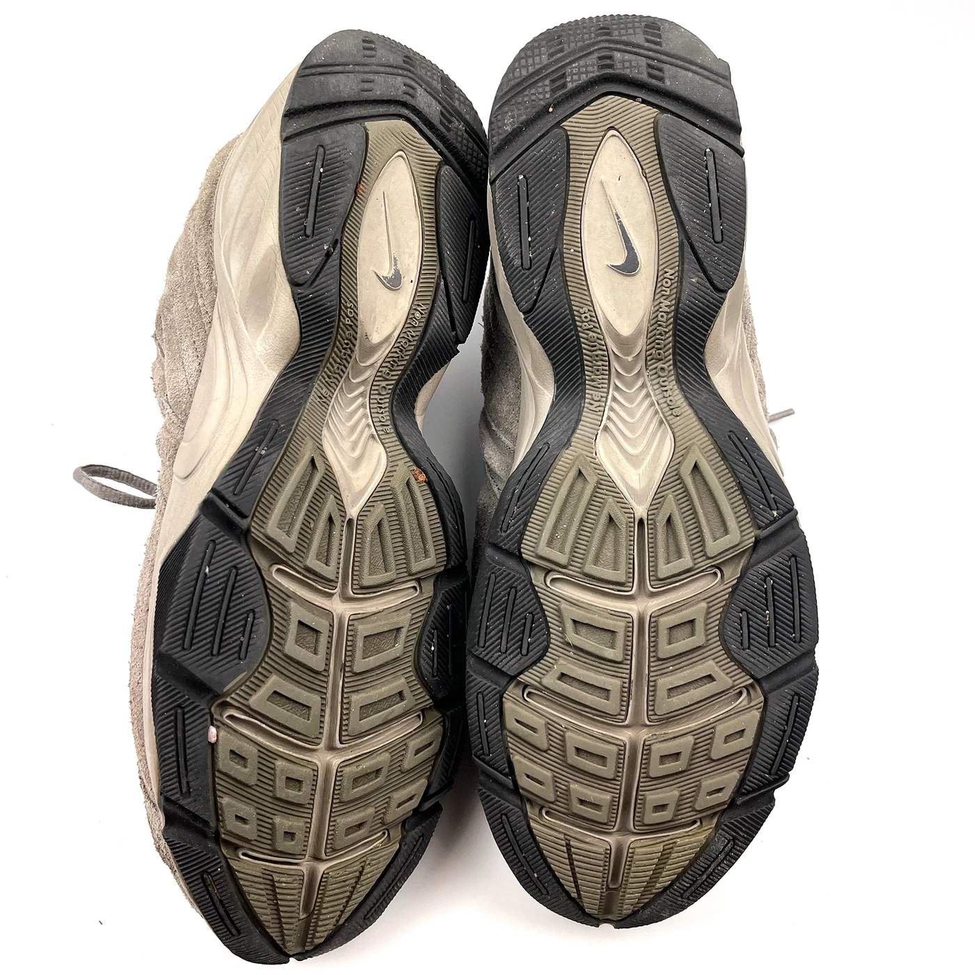 Nike 2005 Suede T-Lite 4