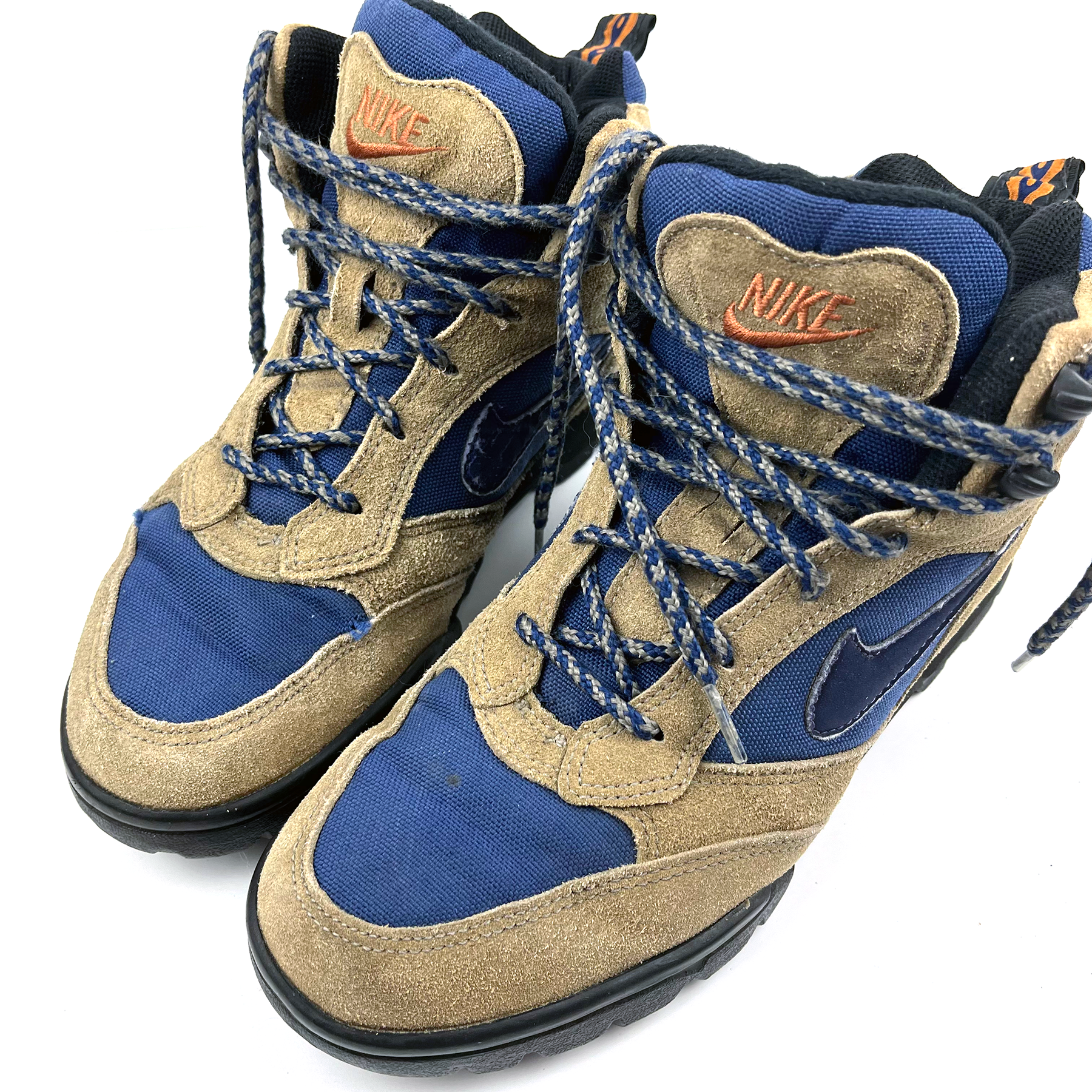 Vintage 1995 Nike ACG Caldera Hiking Boots