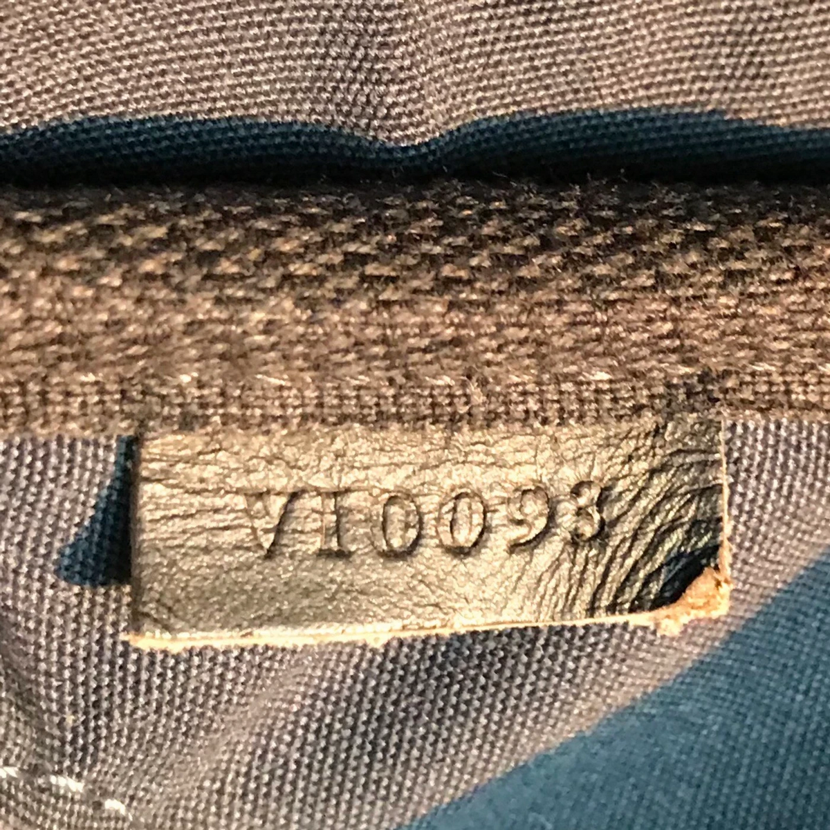 Louis Vuitton 2003 Mini Lin Monogram Messenger Bag