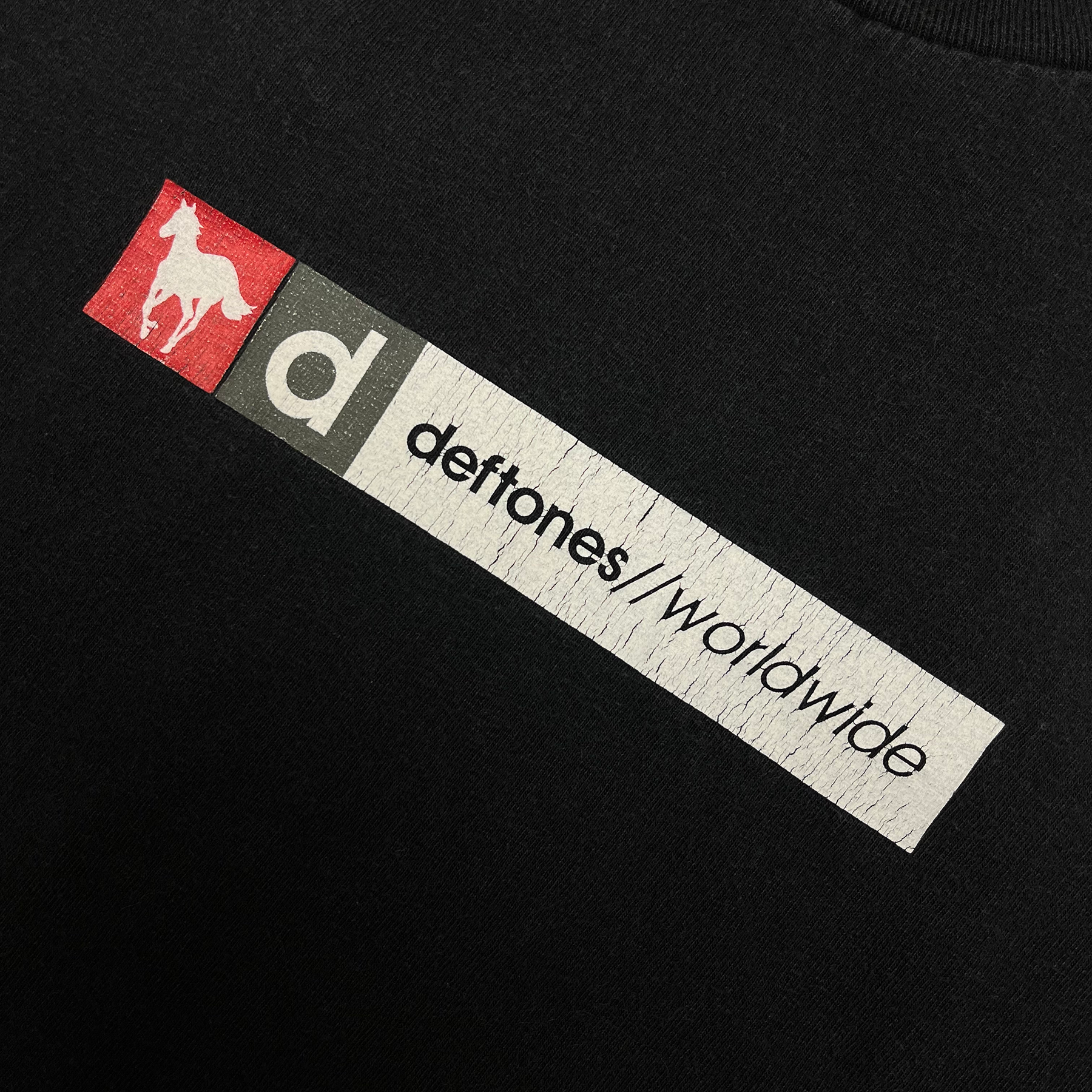 Vintage 2000 Deftones White Pony Tee