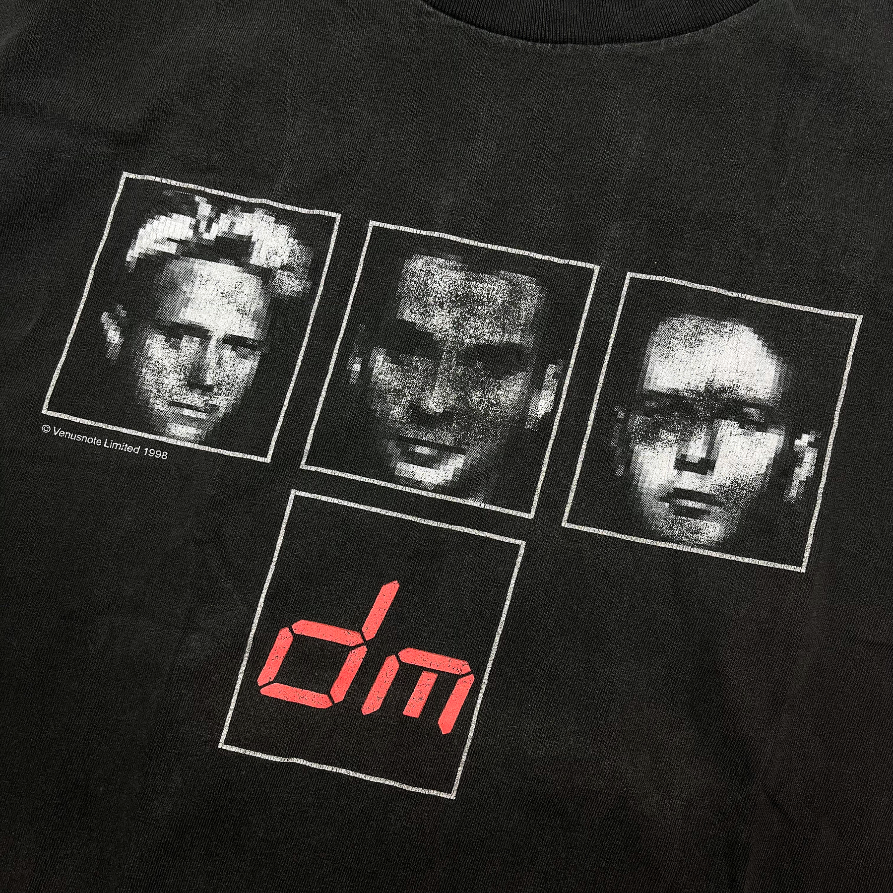 Vintage 1998 Depeche Mode The Singles Tour Tee