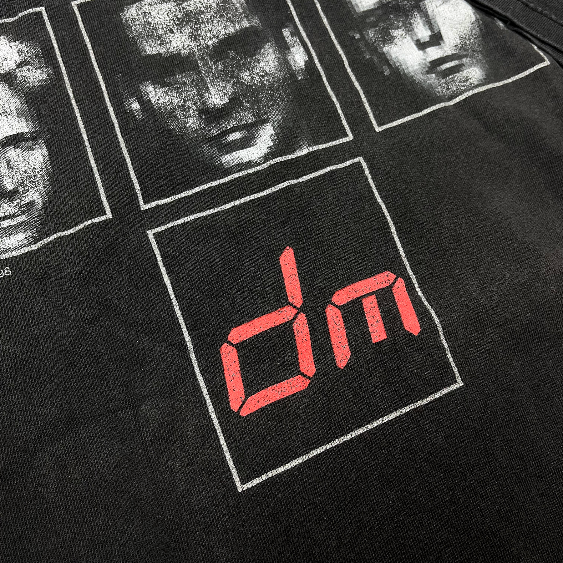 Vintage 1998 Depeche Mode The Singles Tour Tee