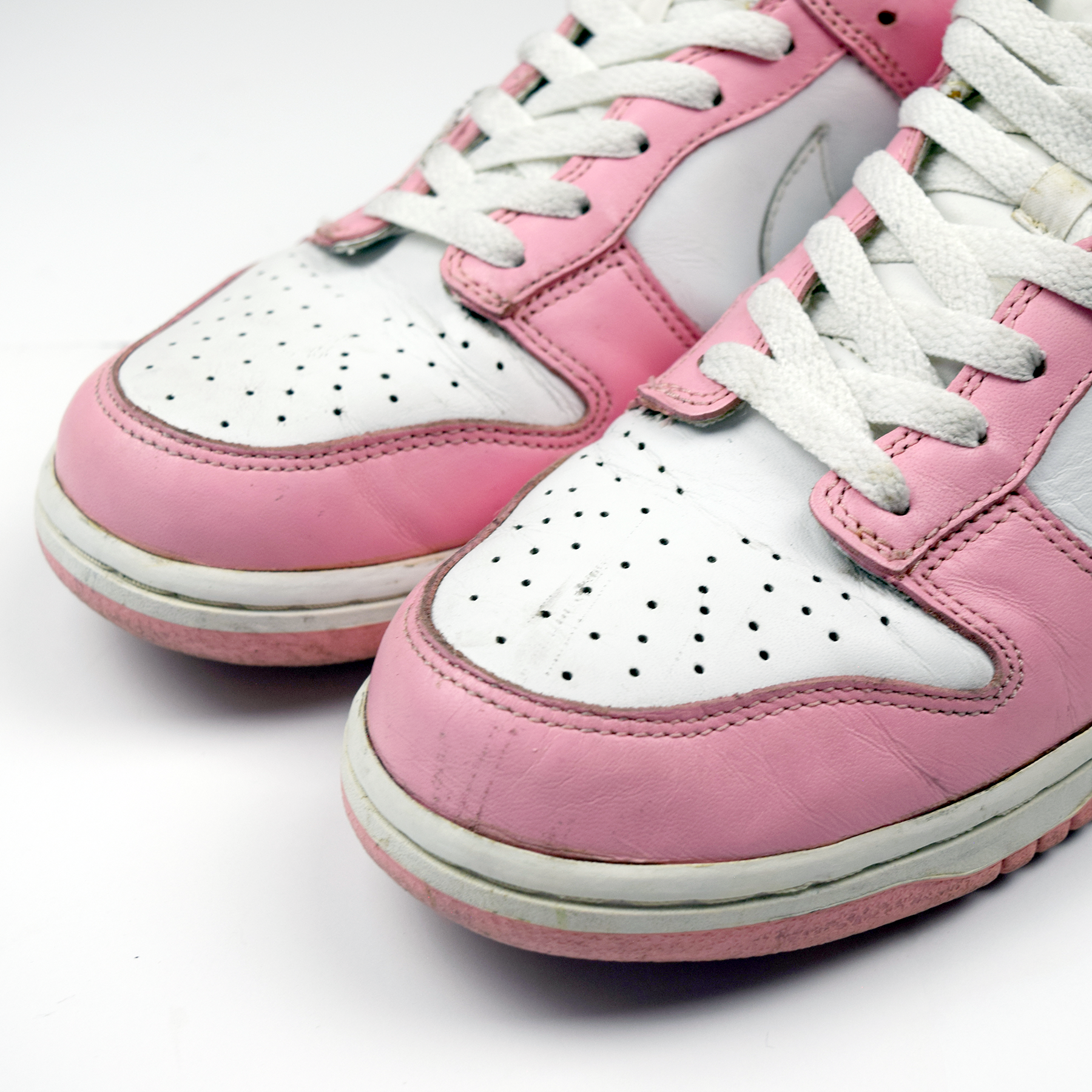 Nike 2005 'Real Pink' Dunk Lows (Size 9)