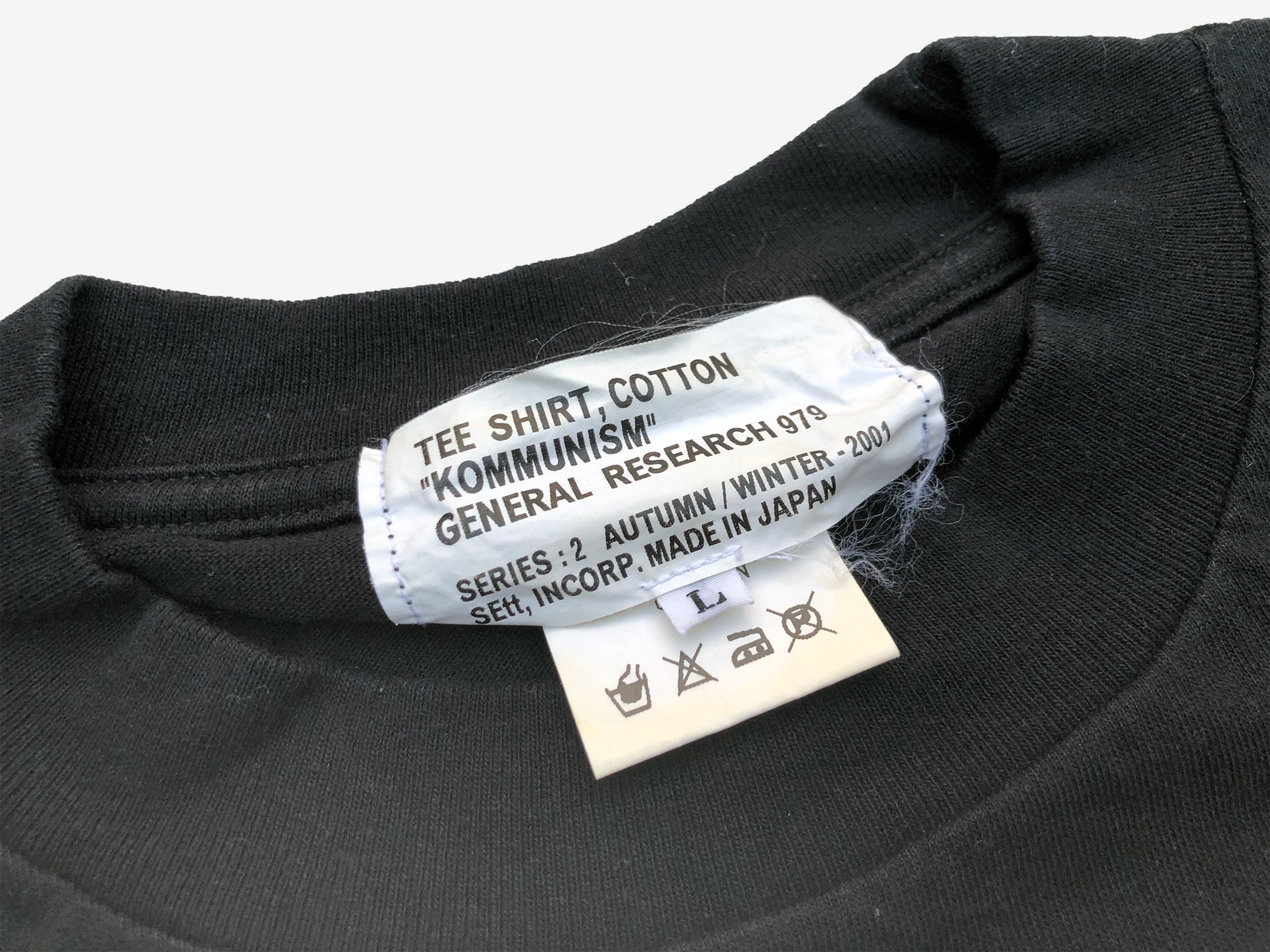 General Research 2001 Kommunism Tee