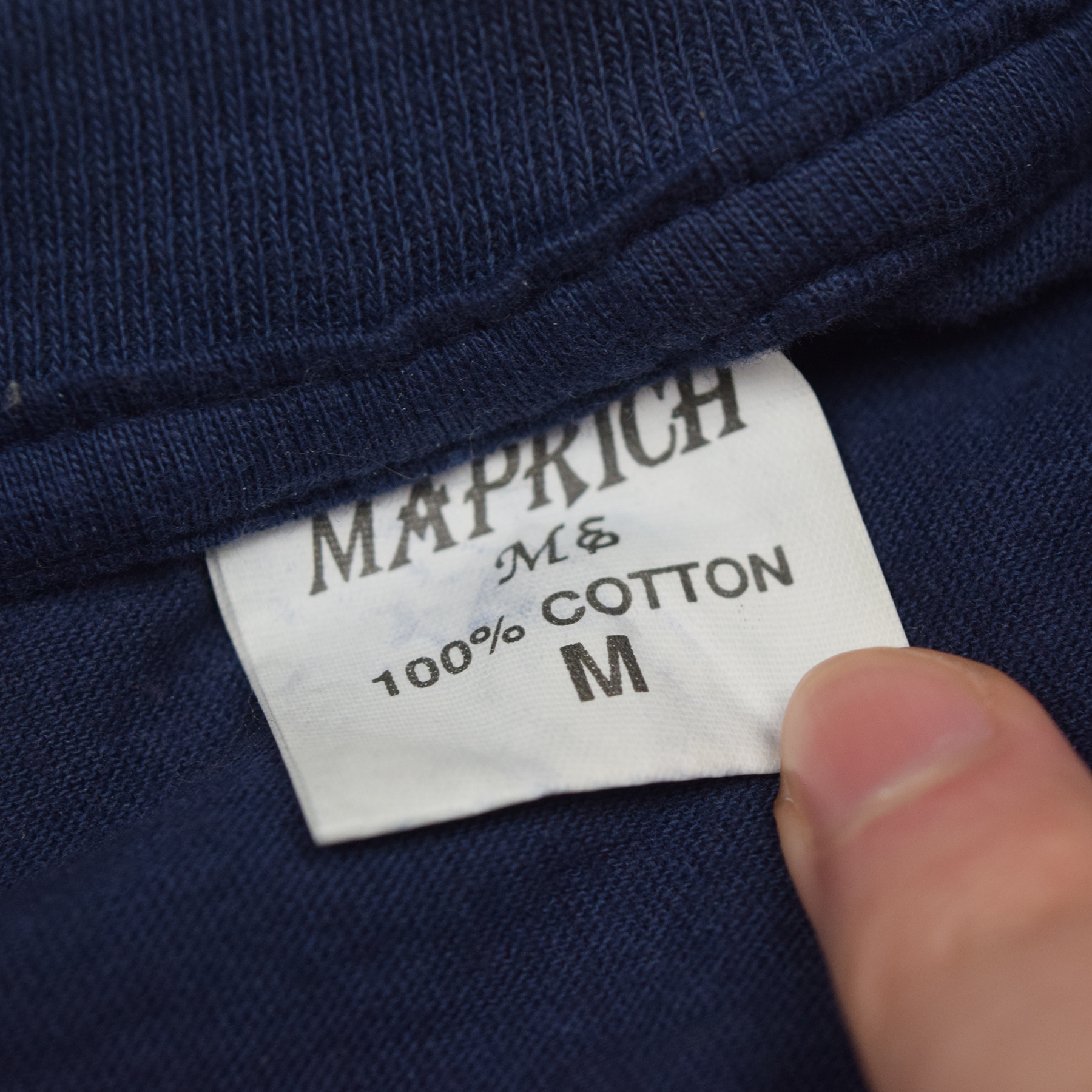 Vintage 2000s St. Petersburg Russia Hard Rock Cafe Tee