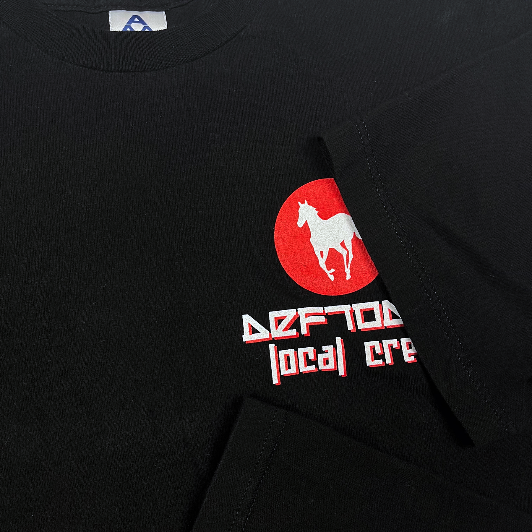 Vintage 2000 Deftones White Pony Crew Tee (Black)