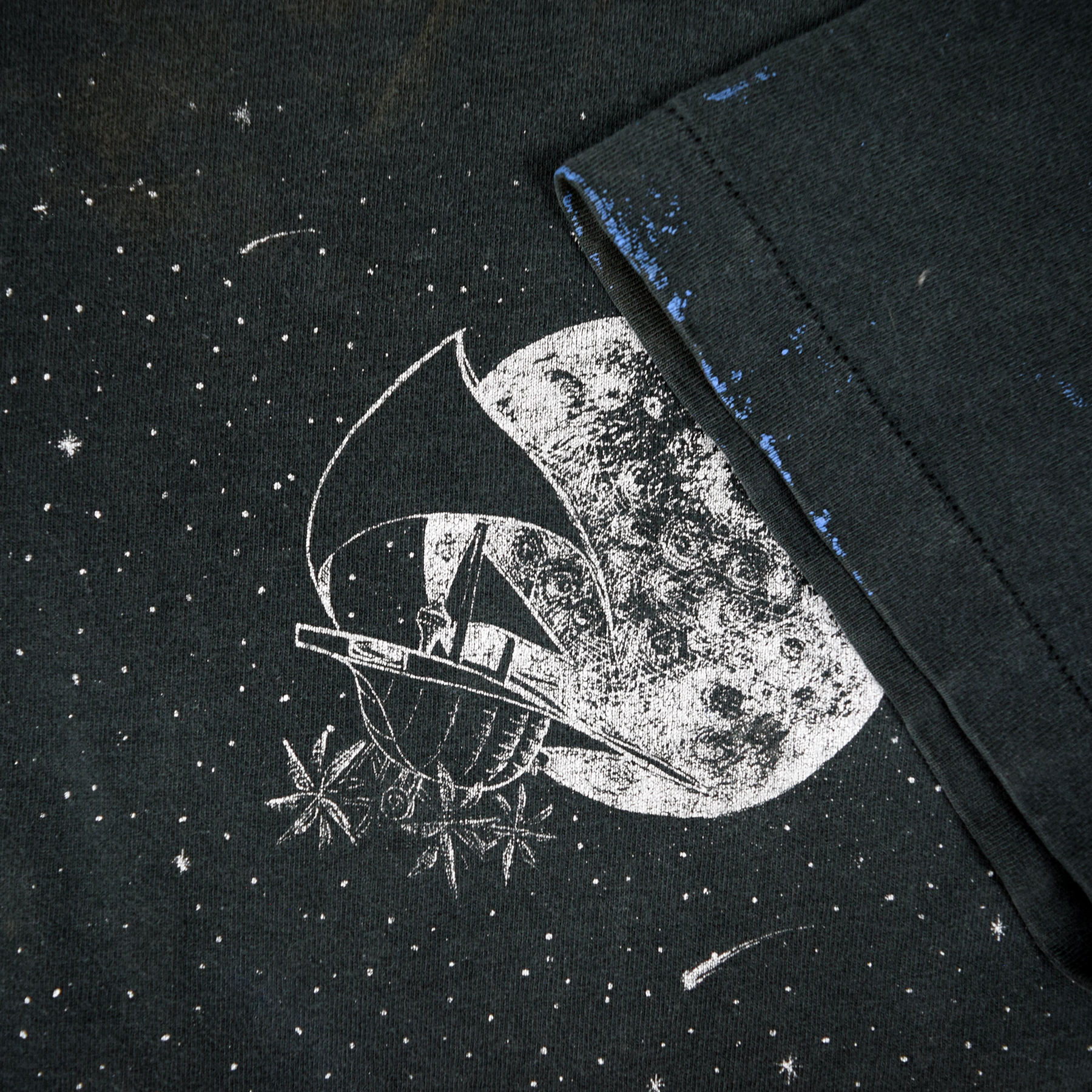 Vintage 1995 Busch Gardens Animals Space AOP Tee