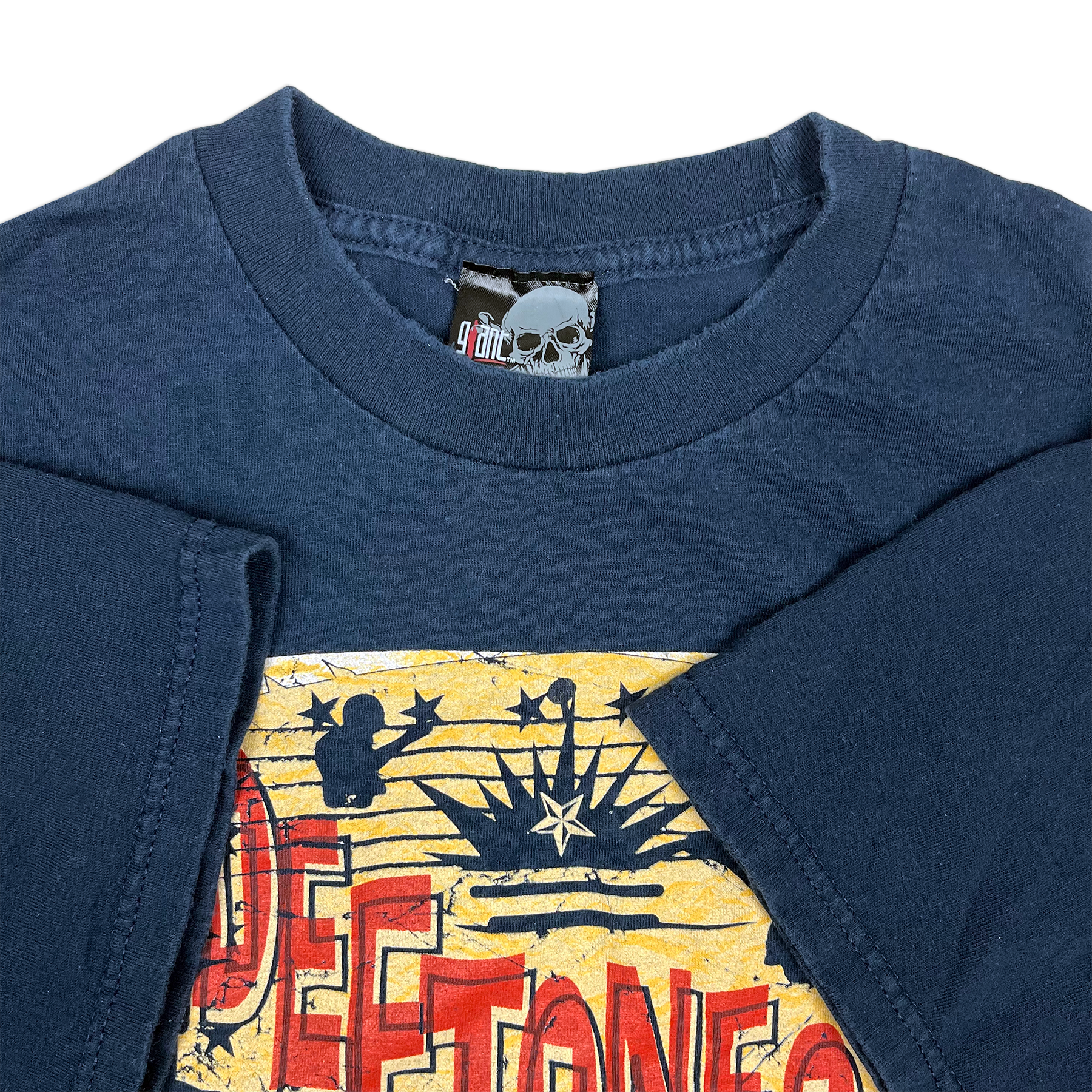 Vintage 2006 Deftones Saturday Night Wrist Wrestler Tee